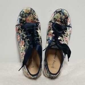 Dirty Laundry floral shoes